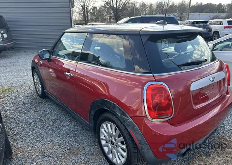 2015 Mini Hardtop Cooper z USA, uszkodzony, nr VIN WMWXM5C50F3A59175
